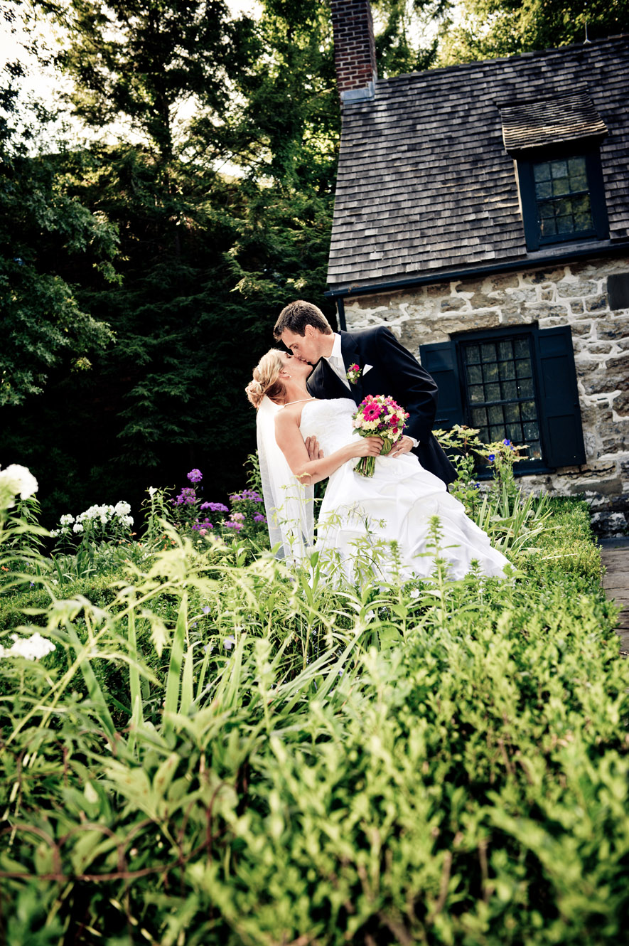 Bride and Groom Kingston wedding