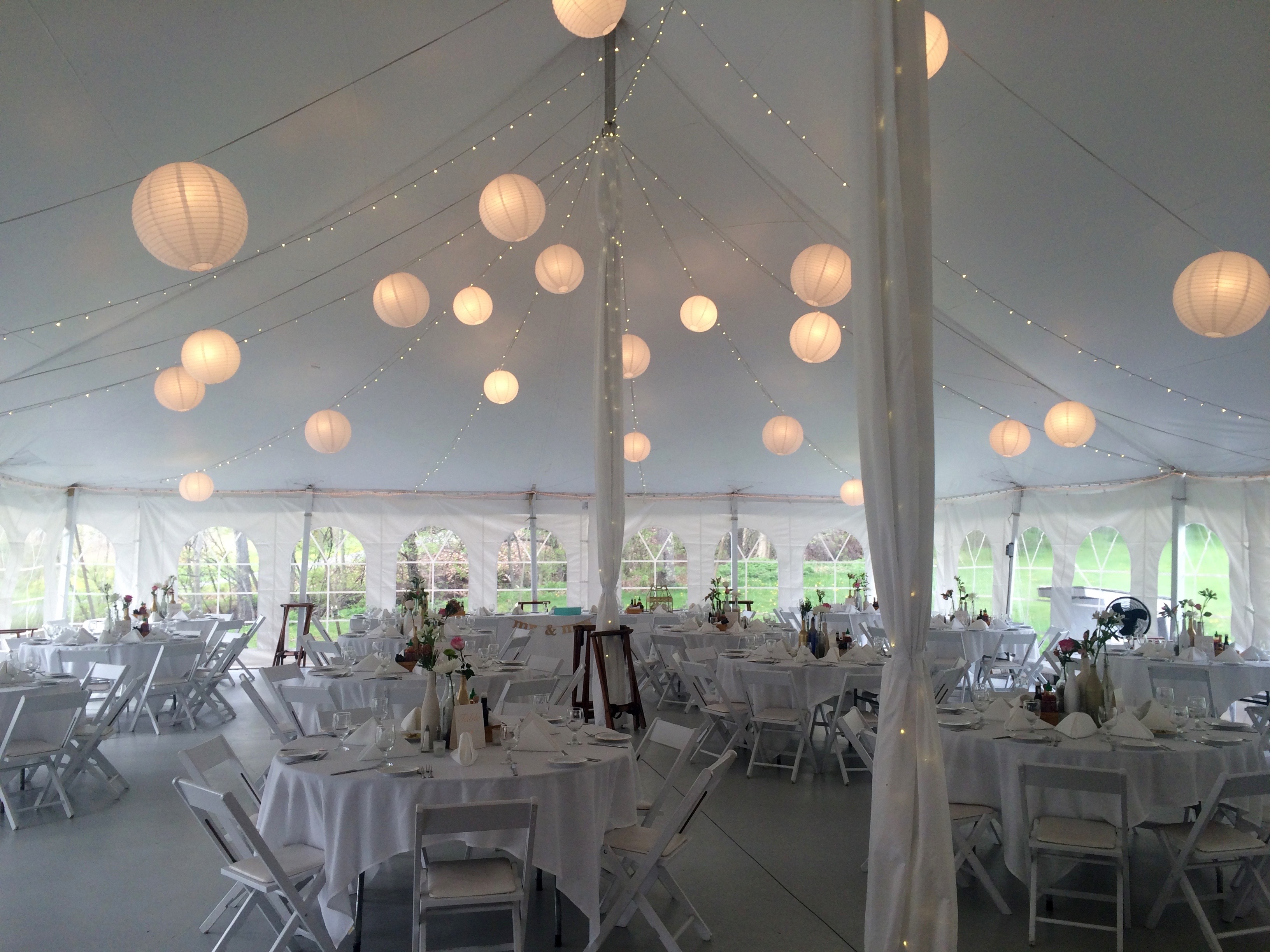 Beautiful Tent at Full Moon Resort - DJ Domenic